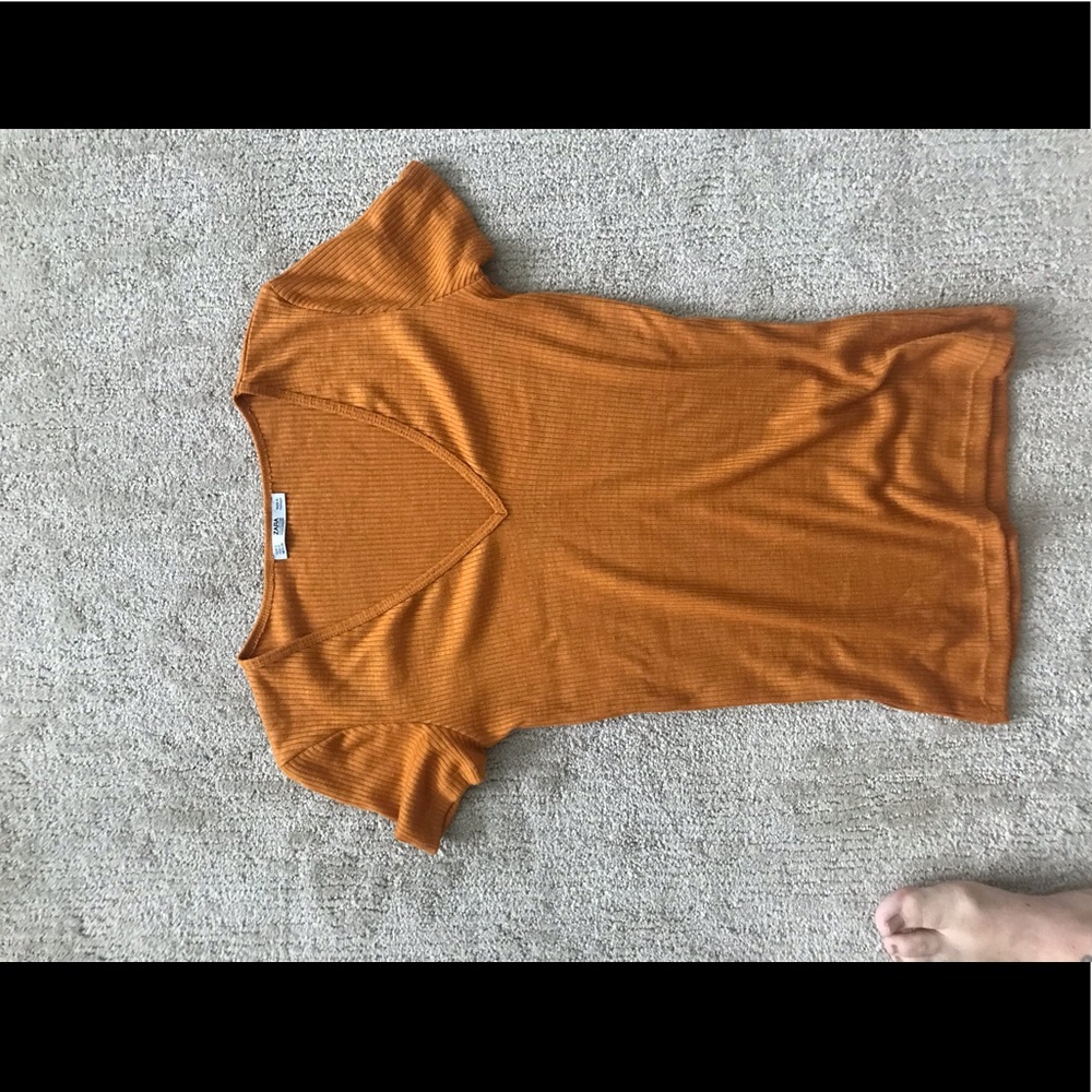 Mustard yellow Zara form fitting T shirt